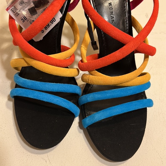Zara Multicolor Suede Leather High
Heel Sandals - Picture 7 of 11